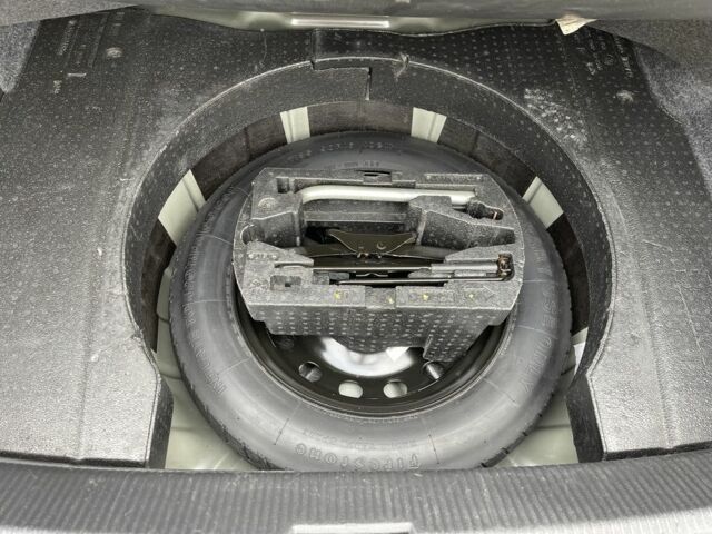 Черный Фольксваген Пассат, объемом двигателя 1.8 л и пробегом 149 тыс. км за 11700 $, фото 23 на Automoto.ua