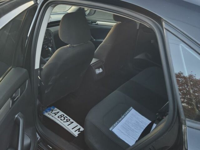 Чорний Фольксваген Пассат, об'ємом двигуна 2 л та пробігом 145 тис. км за 19500 $, фото 6 на Automoto.ua