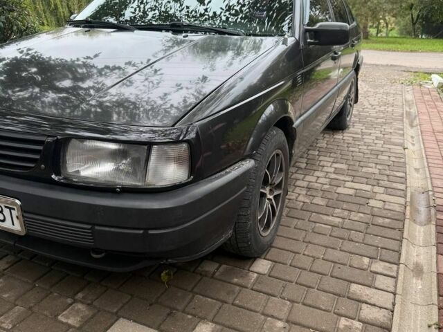 Черный Фольксваген Пассат, объемом двигателя 1.8 л и пробегом 350 тыс. км за 1800 $, фото 4 на Automoto.ua