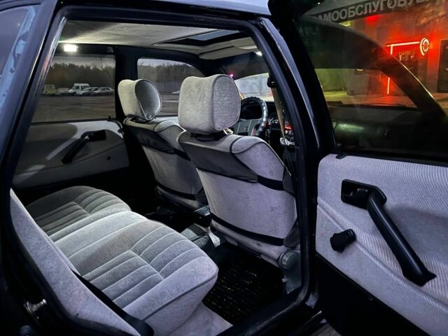 Черный Фольксваген Пассат, объемом двигателя 0 л и пробегом 350 тыс. км за 2500 $, фото 7 на Automoto.ua