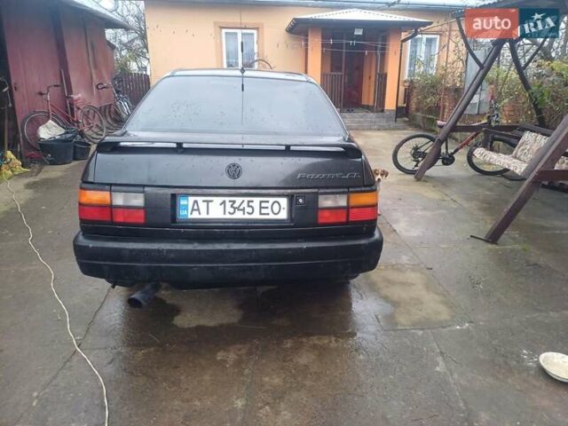 Чорний Фольксваген Пассат, об'ємом двигуна 1.3 л та пробігом 321 тис. км за 2500 $, фото 3 на Automoto.ua