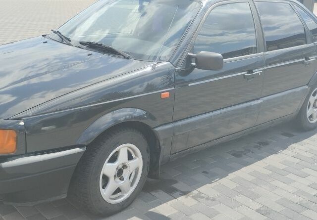 Чорний Фольксваген Пассат, об'ємом двигуна 2 л та пробігом 440 тис. км за 1400 $, фото 13 на Automoto.ua