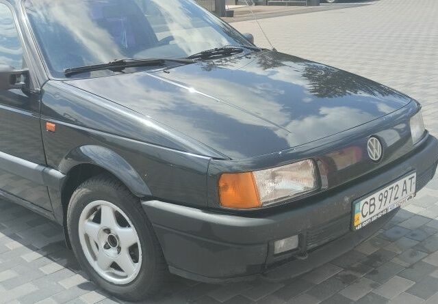 Чорний Фольксваген Пассат, об'ємом двигуна 2 л та пробігом 440 тис. км за 1400 $, фото 10 на Automoto.ua