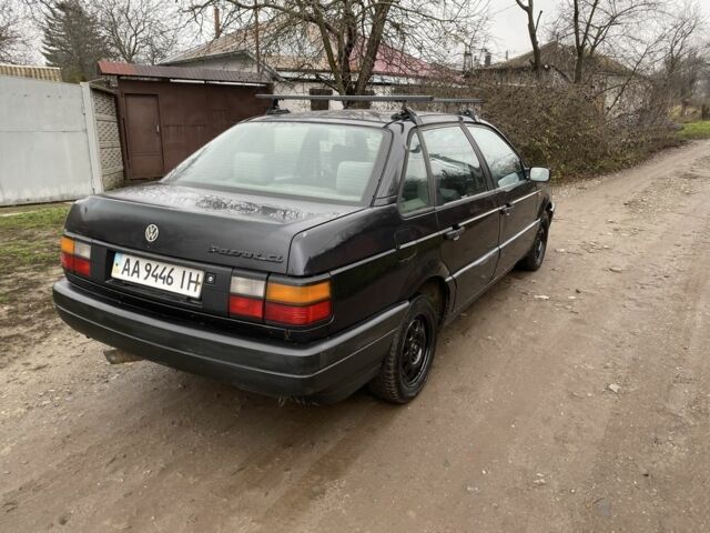 Чорний Фольксваген Пассат, об'ємом двигуна 1.8 л та пробігом 200 тис. км за 1200 $, фото 11 на Automoto.ua