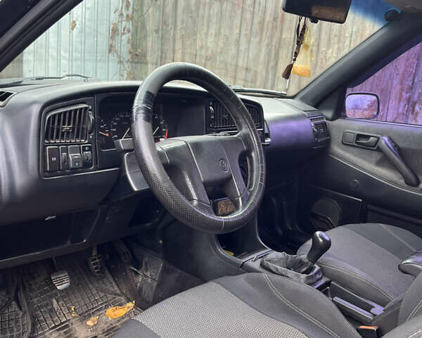 Чорний Фольксваген Пассат, об'ємом двигуна 2 л та пробігом 401 тис. км за 2000 $, фото 8 на Automoto.ua