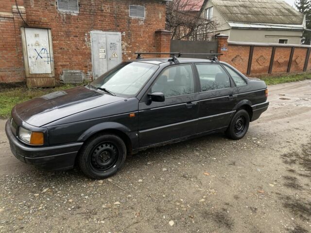 Чорний Фольксваген Пассат, об'ємом двигуна 1.8 л та пробігом 200 тис. км за 1200 $, фото 1 на Automoto.ua