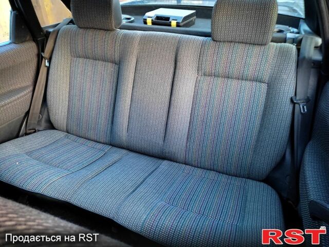 Черный Фольксваген Пассат, объемом двигателя 2 л и пробегом 279 тыс. км за 3700 $, фото 7 на Automoto.ua