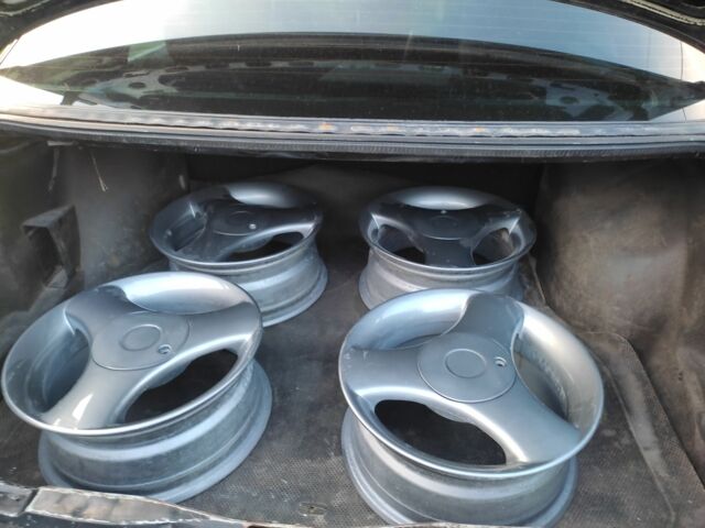 Черный Фольксваген Пассат, объемом двигателя 2 л и пробегом 279 тыс. км за 3300 $, фото 3 на Automoto.ua