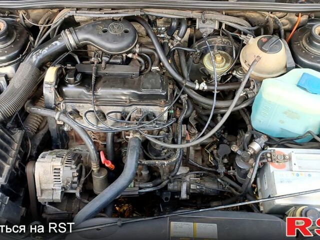 Чорний Фольксваген Пассат, об'ємом двигуна 1.8 л та пробігом 0 тис. км за 2600 $, фото 7 на Automoto.ua