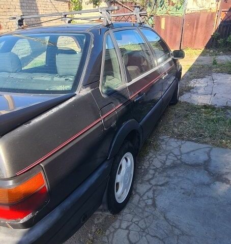 Чорний Фольксваген Пассат, об'ємом двигуна 0 л та пробігом 3 тис. км за 1300 $, фото 5 на Automoto.ua