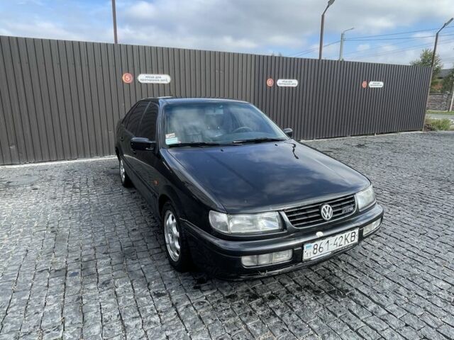 Чорний Фольксваген Пассат, об'ємом двигуна 2.8 л та пробігом 400 тис. км за 1499 $, фото 1 на Automoto.ua