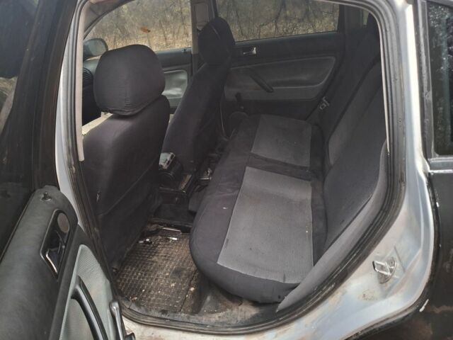 Черный Фольксваген Пассат, объемом двигателя 0 л и пробегом 216 тыс. км за 1071 $, фото 3 на Automoto.ua