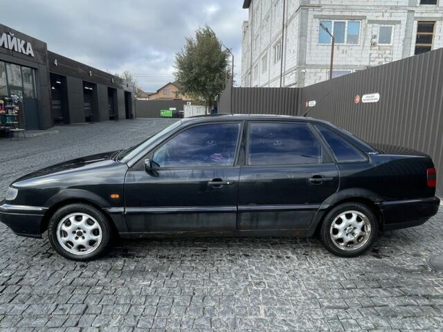 Чорний Фольксваген Пассат, об'ємом двигуна 2.8 л та пробігом 400 тис. км за 1499 $, фото 2 на Automoto.ua