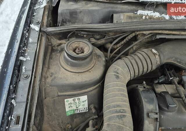 Чорний Фольксваген Пассат, об'ємом двигуна 1.78 л та пробігом 380 тис. км за 1750 $, фото 7 на Automoto.ua