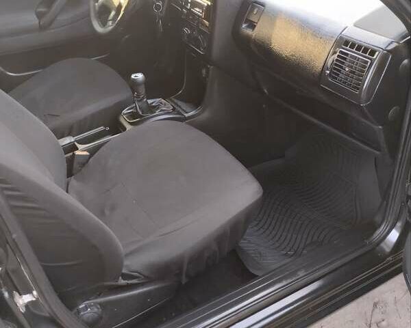 Чорний Фольксваген Пассат, об'ємом двигуна 1.78 л та пробігом 300 тис. км за 2100 $, фото 1 на Automoto.ua