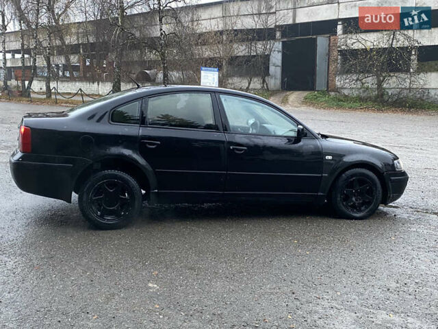 Чорний Фольксваген Пассат, об'ємом двигуна 1.6 л та пробігом 350 тис. км за 2000 $, фото 10 на Automoto.ua