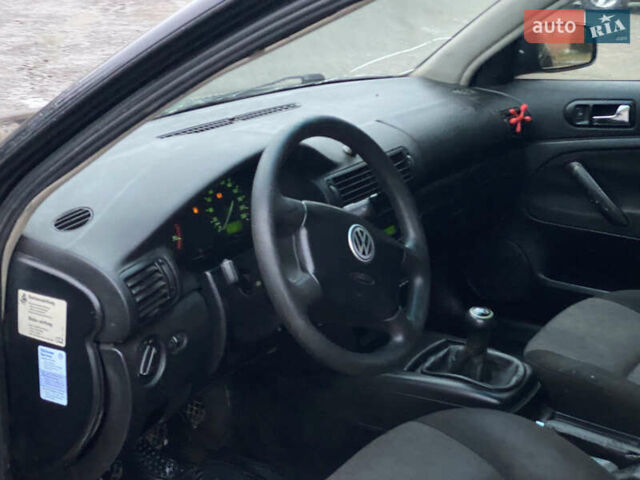 Чорний Фольксваген Пассат, об'ємом двигуна 1.6 л та пробігом 350 тис. км за 2000 $, фото 20 на Automoto.ua