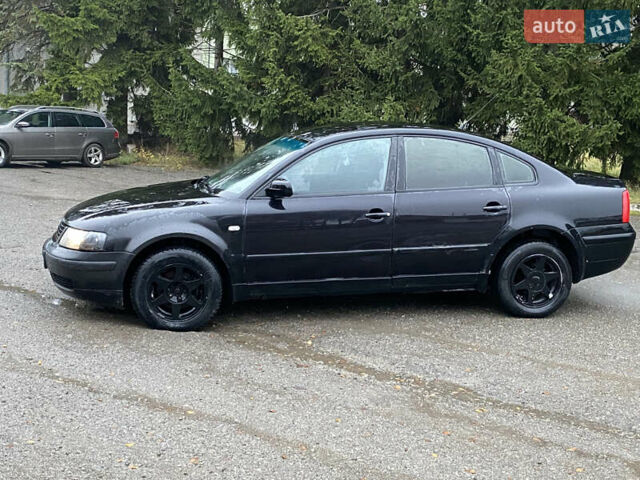 Чорний Фольксваген Пассат, об'ємом двигуна 1.6 л та пробігом 350 тис. км за 2000 $, фото 2 на Automoto.ua