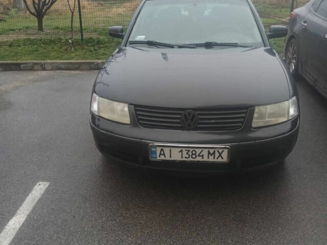 Чорний Фольксваген Пассат, об'ємом двигуна 1.6 л та пробігом 400 тис. км за 2200 $, фото 4 на Automoto.ua