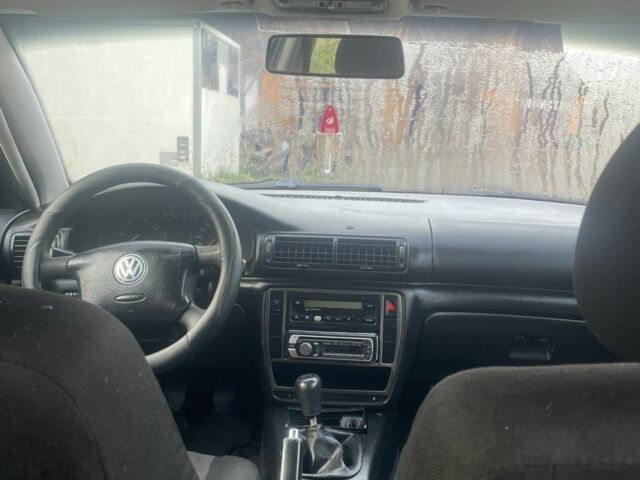 Чорний Фольксваген Пассат, об'ємом двигуна 0 л та пробігом 350 тис. км за 1100 $, фото 3 на Automoto.ua