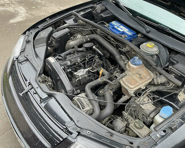 Черный Фольксваген Пассат, объемом двигателя 1.9 л и пробегом 431 тыс. км за 3050 $, фото 20 на Automoto.ua