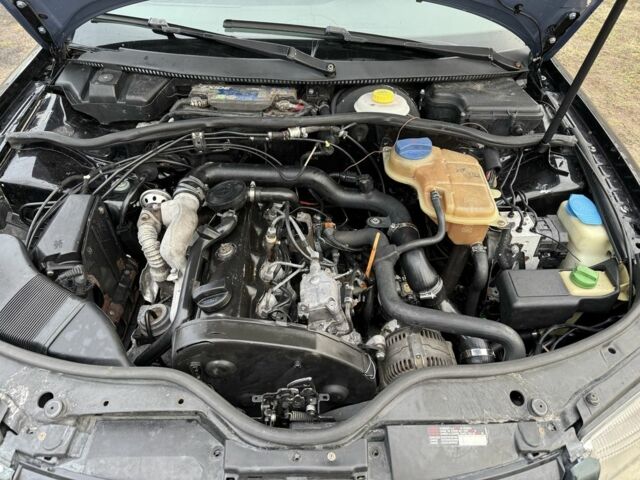 Чорний Фольксваген Пассат, об'ємом двигуна 1.9 л та пробігом 300 тис. км за 1250 $, фото 6 на Automoto.ua