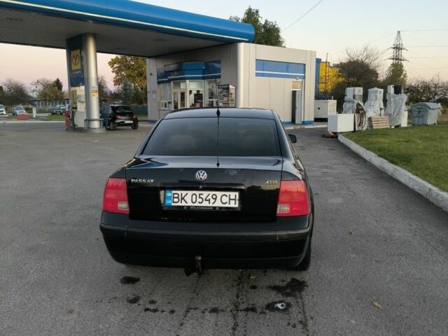 Фольксваген Пассат 1998 в Березно на Automoto.ua Черный Фольксваген Пассат, объемом двигателя 1.9 л и пробегом 300 тыс. км за 3299 $, фото 5 на Automoto.ua