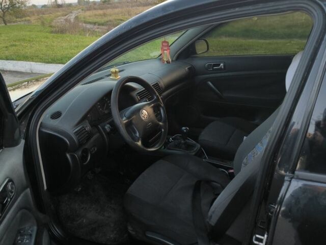 Фольксваген Пассат 1998 в Березно на Automoto.ua Черный Фольксваген Пассат, объемом двигателя 1.9 л и пробегом 300 тыс. км за 3299 $, фото 7 на Automoto.ua
