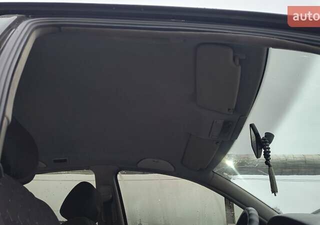 Черный Фольксваген Пассат, объемом двигателя 1.78 л и пробегом 520 тыс. км за 4200 $, фото 14 на Automoto.ua