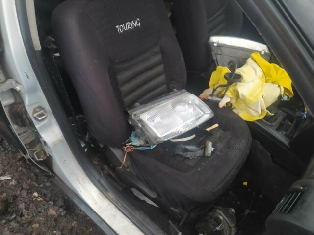 Черный Фольксваген Пассат, объемом двигателя 1.9 л и пробегом 22 тыс. км за 709 $, фото 1 на Automoto.ua