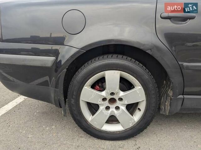 Чорний Фольксваген Пассат, об'ємом двигуна 1.8 л та пробігом 140 тис. км за 3500 $, фото 8 на Automoto.ua