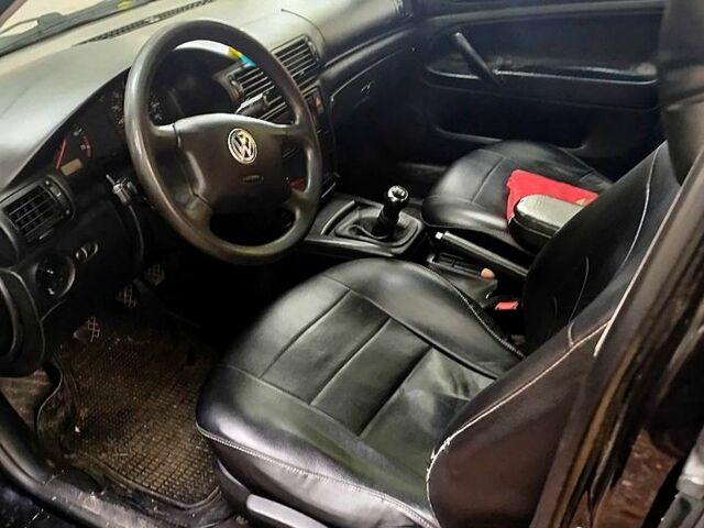 Чорний Фольксваген Пассат, об'ємом двигуна 1.8 л та пробігом 0 тис. км за 3500 $, фото 3 на Automoto.ua