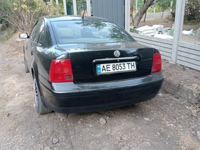 Чорний Фольксваген Пассат, об'ємом двигуна 2.8 л та пробігом 350 тис. км за 3700 $, фото 3 на Automoto.ua