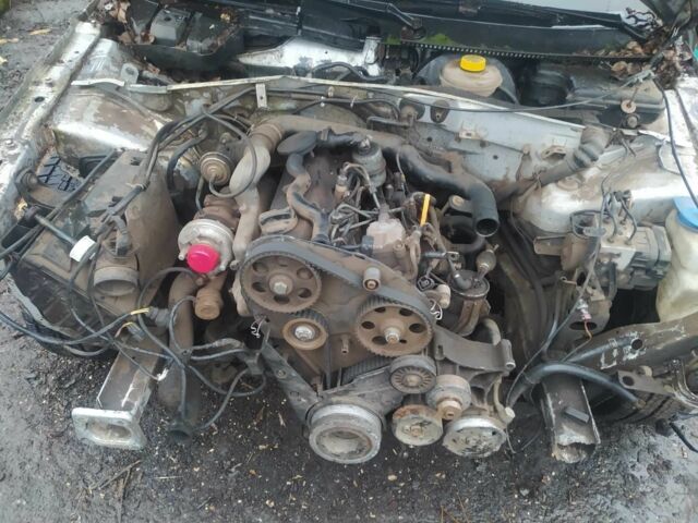 Черный Фольксваген Пассат, объемом двигателя 1.9 л и пробегом 22 тыс. км за 709 $, фото 2 на Automoto.ua