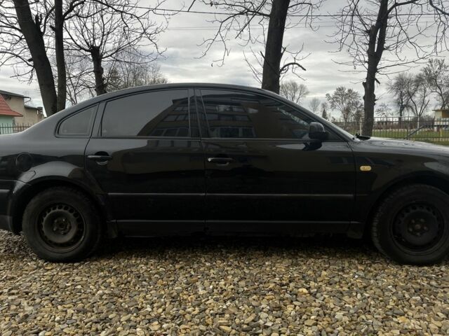 Черный Фольксваген Пассат, объемом двигателя 1.9 л и пробегом 496 тыс. км за 3500 $, фото 3 на Automoto.ua