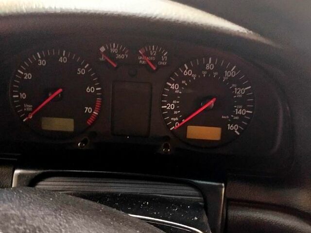 Чорний Фольксваген Пассат, об'ємом двигуна 1.8 л та пробігом 0 тис. км за 3500 $, фото 6 на Automoto.ua