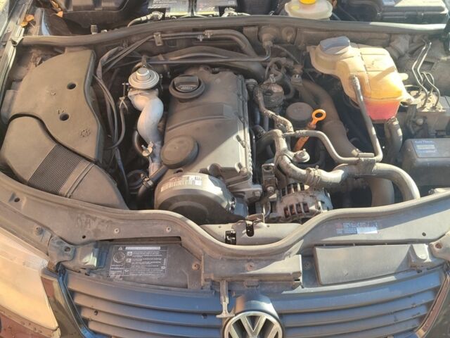 Черный Фольксваген Пассат, объемом двигателя 1.9 л и пробегом 365 тыс. км за 3700 $, фото 4 на Automoto.ua