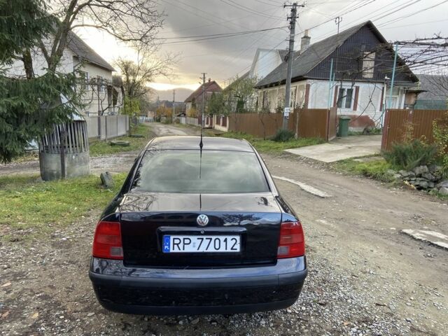Черный Фольксваген Пассат, объемом двигателя 0 л и пробегом 300 тыс. км за 1650 $, фото 11 на Automoto.ua
