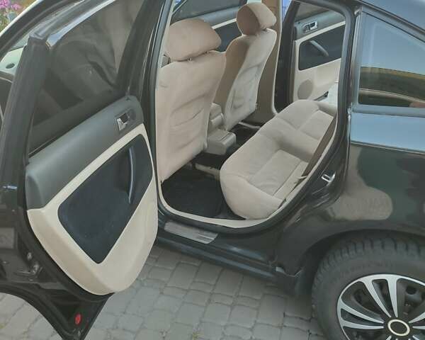 Чорний Фольксваген Пассат, об'ємом двигуна 1.9 л та пробігом 270 тис. км за 4500 $, фото 9 на Automoto.ua