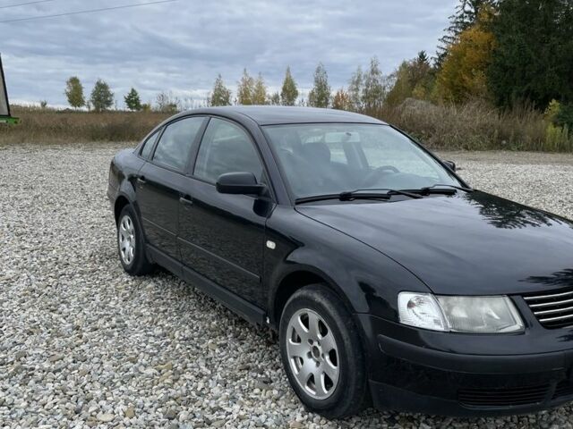 Черный Фольксваген Пассат, объемом двигателя 1.9 л и пробегом 400 тыс. км за 2850 $, фото 2 на Automoto.ua