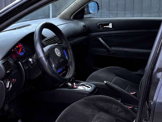 Чорний Фольксваген Пассат, об'ємом двигуна 1.9 л та пробігом 340 тис. км за 3200 $, фото 5 на Automoto.ua