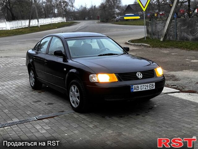 Чорний Фольксваген Пассат, об'ємом двигуна 1.9 л та пробігом 340 тис. км за 3200 $, фото 1 на Automoto.ua