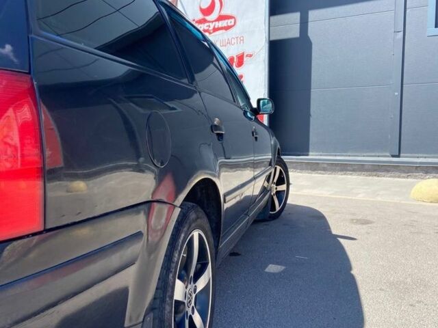 Черный Фольксваген Пассат, объемом двигателя 1.9 л и пробегом 400 тыс. км за 3000 $, фото 3 на Automoto.ua