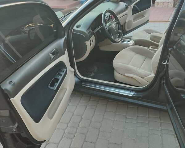 Чорний Фольксваген Пассат, об'ємом двигуна 1.9 л та пробігом 270 тис. км за 4500 $, фото 14 на Automoto.ua