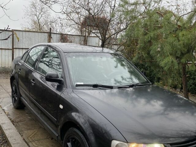 Чорний Фольксваген Пассат, об'ємом двигуна 1.9 л та пробігом 3 тис. км за 1600 $, фото 7 на Automoto.ua