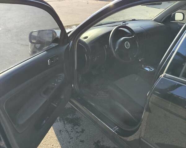 Чорний Фольксваген Пассат, об'ємом двигуна 2.5 л та пробігом 250 тис. км за 2999 $, фото 11 на Automoto.ua