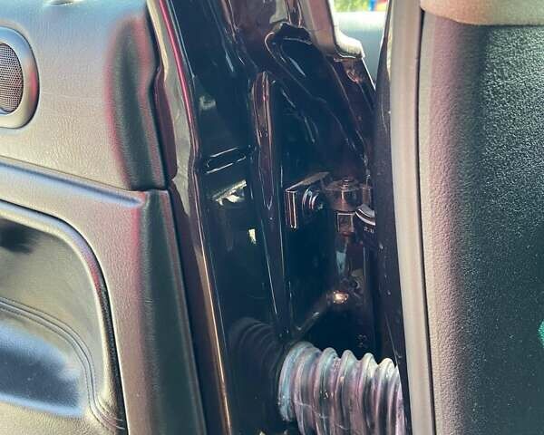 Чорний Фольксваген Пассат, об'ємом двигуна 1.6 л та пробігом 315 тис. км за 4500 $, фото 12 на Automoto.ua