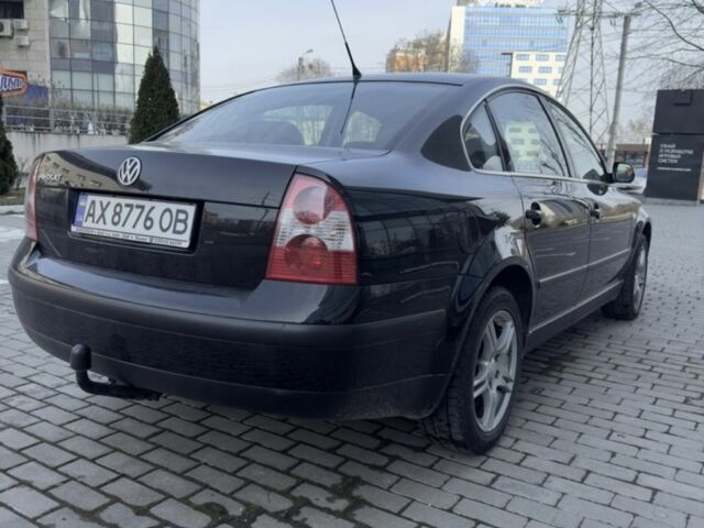 Черный Фольксваген Пассат, объемом двигателя 1.6 л и пробегом 194 тыс. км за 6000 $, фото 2 на Automoto.ua