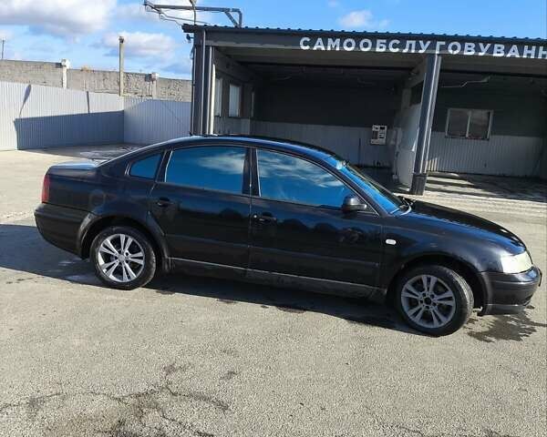 Чорний Фольксваген Пассат, об'ємом двигуна 2.5 л та пробігом 250 тис. км за 2999 $, фото 1 на Automoto.ua