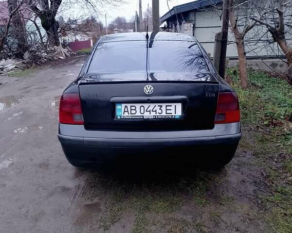 Черный Фольксваген Пассат, объемом двигателя 1.9 л и пробегом 464 тыс. км за 3700 $, фото 2 на Automoto.ua